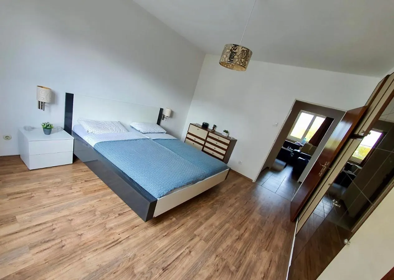 Millennium Apartment With A View Вена